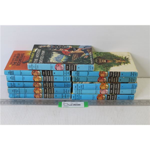 (11) Books - Hardy Boys