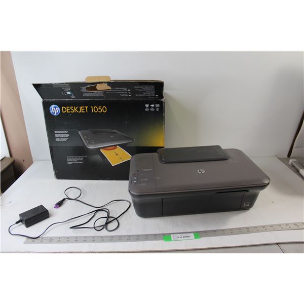 HP Deskjet 1050 Print Scan Copy Printer - Untested