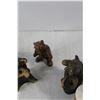 Image 4 : (3) Bear Salt or Pepper Shakers, (2) Salt or Pepper Shakers, (3) Ceramic Bear Figurines