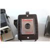 Image 3 : (4) Assorted Vintage Cameras - Polaroid, Sunbeam and Ventura Billy