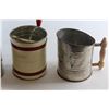 Image 2 : (3) Vintage Flour Sifters