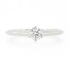 Image 5 : Classic Tiffany & Co. Platinum 0.27 ctw Round Diamond Solitaire Engagement Ring