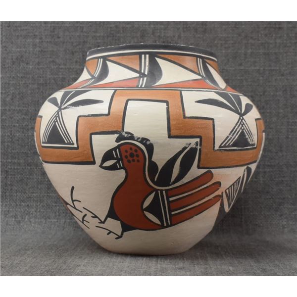 ACOMA POTTERY OLLA (B.D. GARCIA)