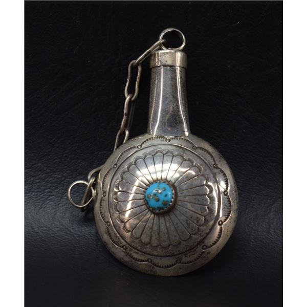 NAVAJO TABACCO CANTEEN