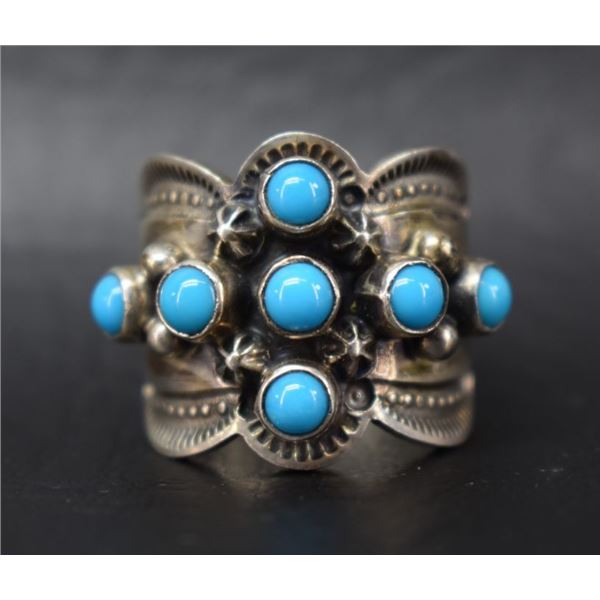 NAVAJO RING (SUNSHINE REEVES)