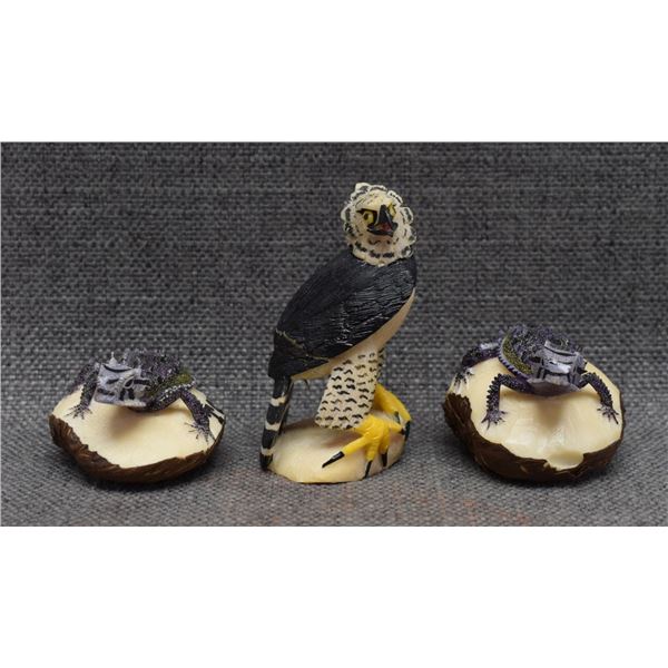THREE TAGUA NUT CARVINGS