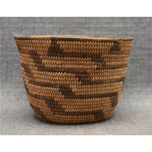 PIMA BASKETRY CYLINDER