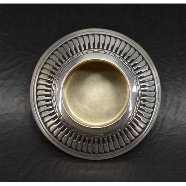 NAVAJO STERLING SILVER POT (B WEBB)