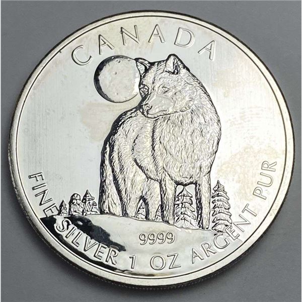 2011 Canada $5 Wolf 1 ozt .9999 Silver