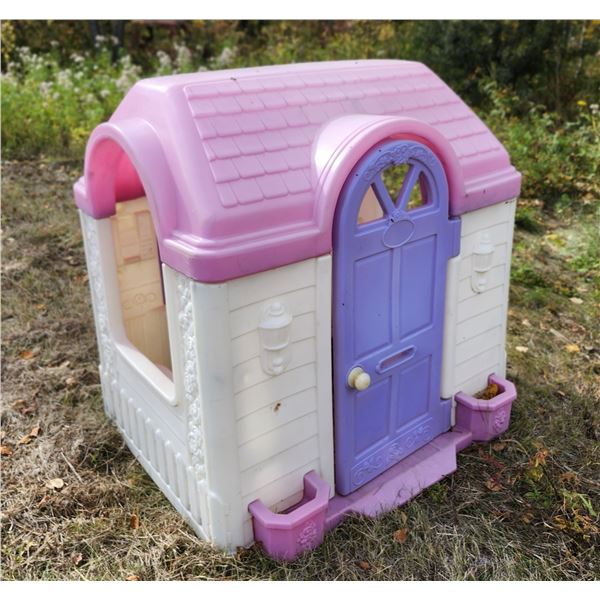 Play House Cottage