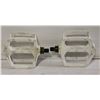 VINTAGE HTI WHITE PEDALS FOR BMX BIKE