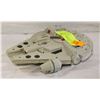 Image 1 : STAR WARS MILLENNIUM FALCON FIGURE