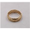 Image 1 : 17)  GOLD TONE ETCHED BAND STYLE RING,  SIZE 9.5,