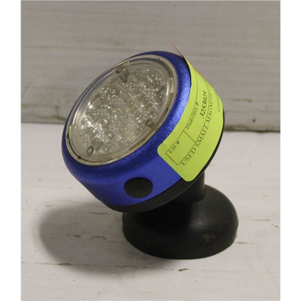 USED SMALL MAGNETIC LIGHT
