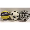 Image 1 : 2 BASKETBALLS PLUS ADIDAS SOCCER BALL
