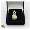 Image 1 : #602-HAND SET 3.00CT GRA CERTIFIED ROUND BRILLIANT