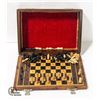 Image 1 : MINIATURE WOODEN TRAVEL CHESS SET WITH PLAYING PCS