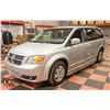 Image 1 : 2010 DODGE GRAND CARAVAN WHEELCHAIR ACCESSIBLE SXT