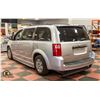 Image 7 : 2010 DODGE GRAND CARAVAN WHEELCHAIR ACCESSIBLE SXT