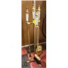 Image 1 : BRASS FIREPLACE SET