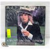 Image 1 : ROD STEWART A NIGHT ON THE TOWN RECORD VINYL