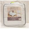 Image 1 : NEW DREAM SLEEP KING SIZE 3PC COMFORTER SET