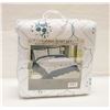 Image 1 : NEW KING SIZE 3 PIECE QUILT SET