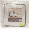 Image 1 : NEW DREAM SLEEP KING SIZE 3PC COMFOTER SET