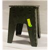 Image 1 : FOLDING NEAT SEAT STEPPING STOOL/SEAT
