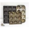Image 1 : VINTAGE MUFFIN TINS