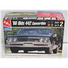 Image 1 : NEW AMT ERTL 66 OLDS 442 CONVERTIBLE MODEL SET