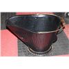 Image 1 : VINTAGE SCUTTLE COAL BUCKET