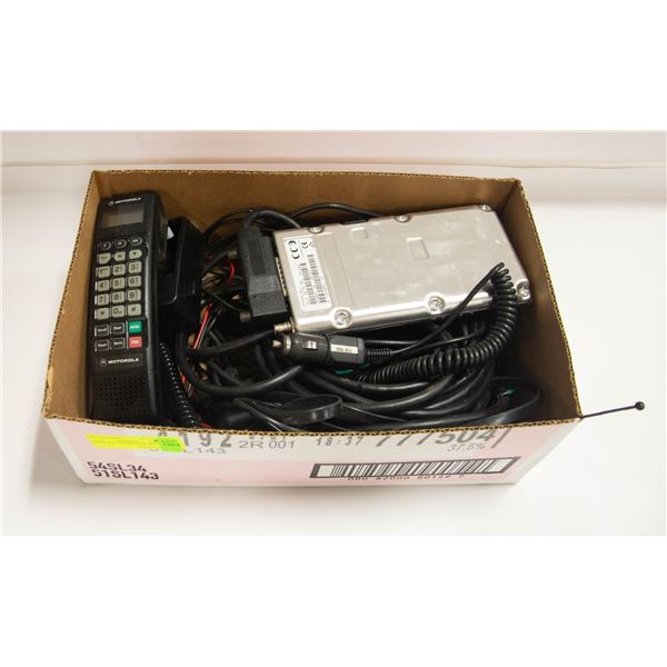 MOTOROLA 1ST GEN CAR PHONE
