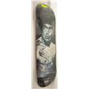 Image 2 : DGK BRUCE LEE 3D SKATEBOARD