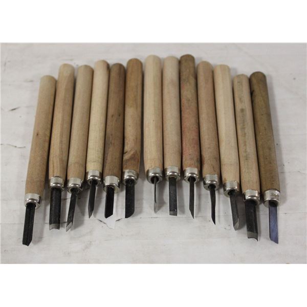 SET OF 13 CRAFT CUTTERS
