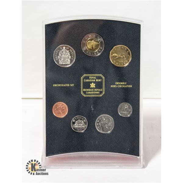 ROYAL CANADIAN MINT 1998 COIN SET IN CASE