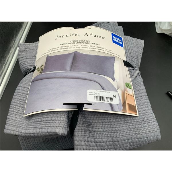 Jennifer Adams 3pc Quilt Set (2 shams, 1 quilt) Queen