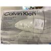 Image 4 : Calvin Klein Premium Queen Size Pillows 2 Pack