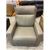 Image 2 : Amax Leather Modena Power Leather Match Recliner 6806-10P2Z-2376