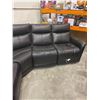 Image 3 : Gilman Creek 5-piece Top Grain Leather Power Reclining Sectional