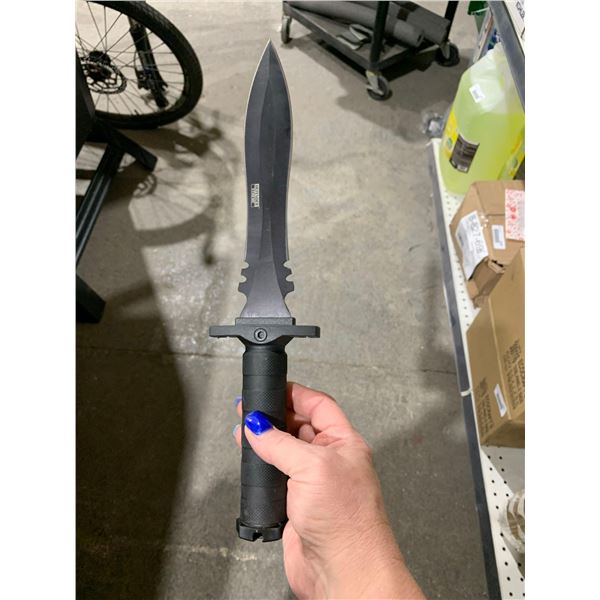 Defender Extreme Tatical Hunting Knife