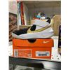 Image 1 : Nike Team Hustle D 10 Size 12c Black/Gold -White Runners
