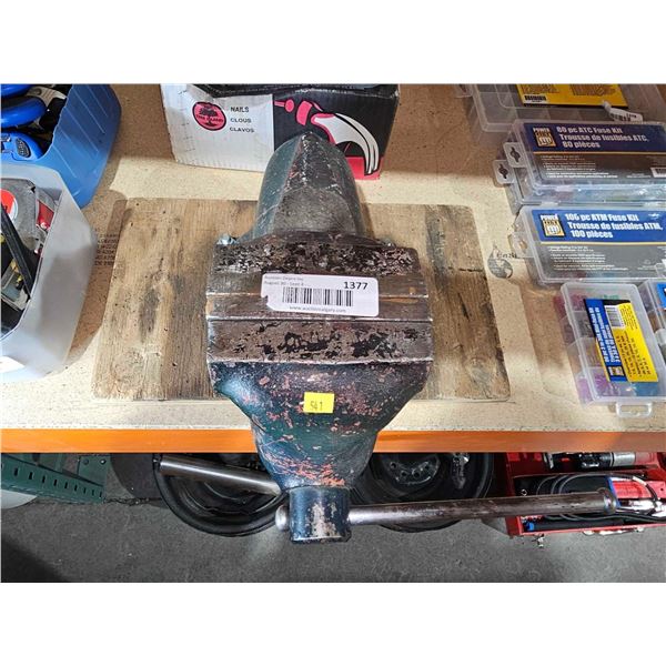 Vintage York 125 (5") Swivel Vice