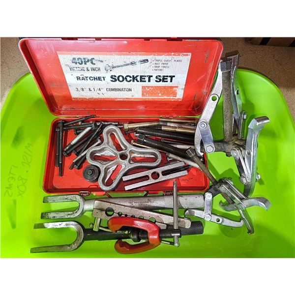 Assorted Bearing Pulling Tools