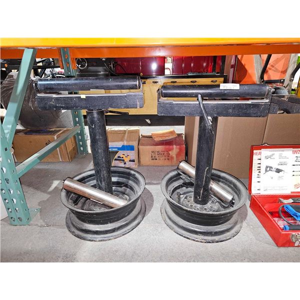 Lot of 2 Roller Stands
