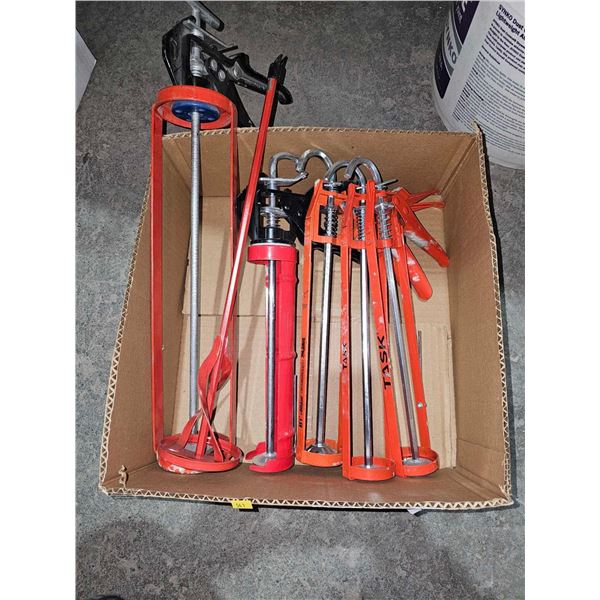 Lot of 5 Assorted Caulking/ Grease/ Glue Guns