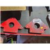 Image 1 : 2 Pc Large Arrow Welding Magnets