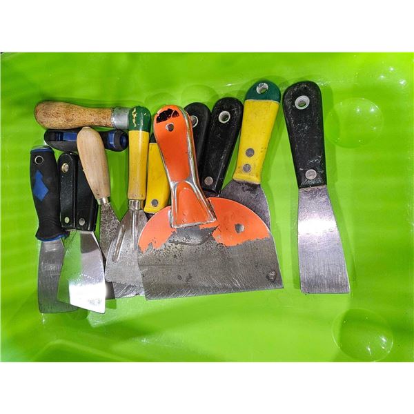 Lot of Assorted Putty Knives / Scrapers