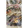 Image 3 : 2 BAGS OF ASSORTED COSTUME JEWELRY