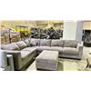 Image 1 : SECTIONAL SOFA 127" X 99" WITH OTTOMAN